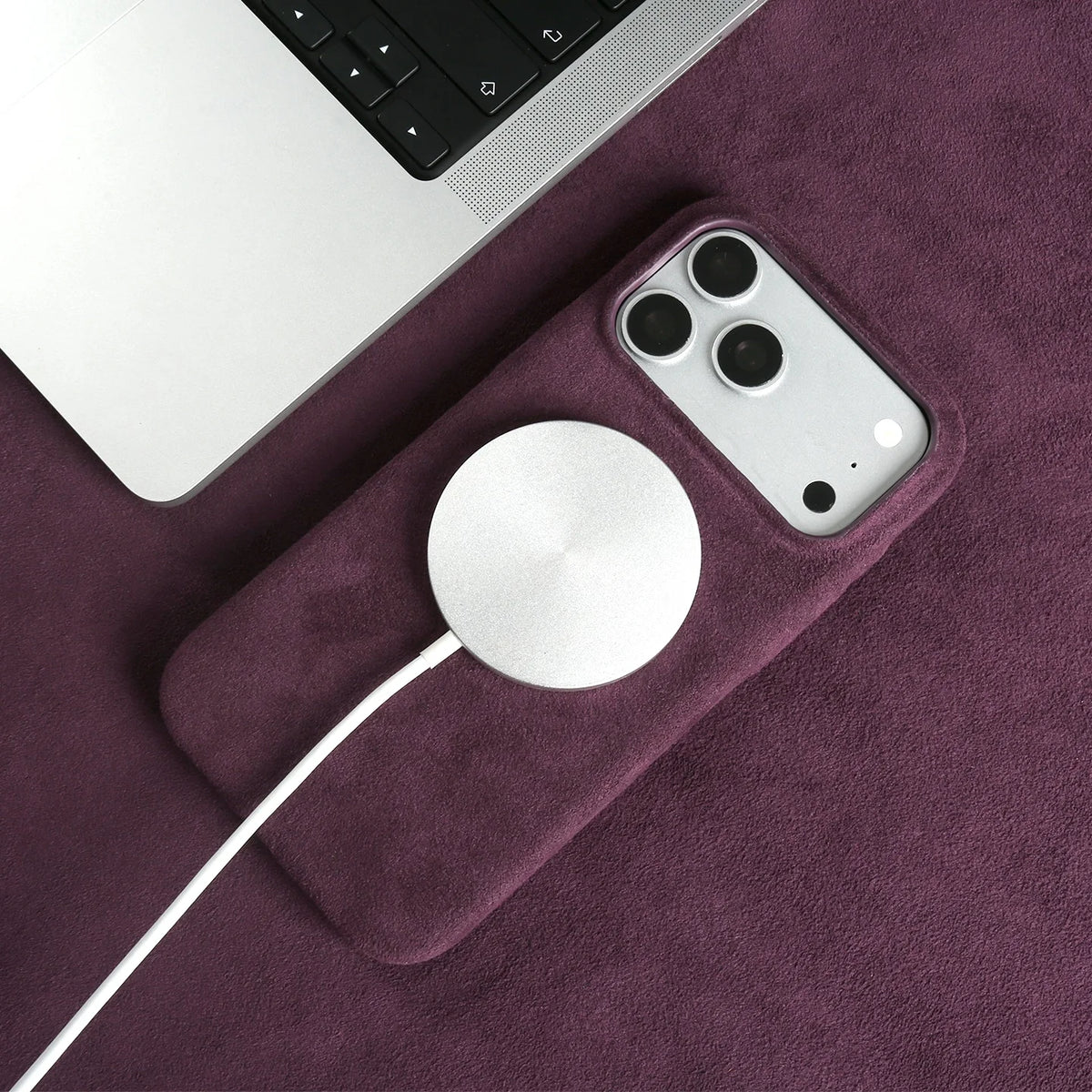 Premuim Alcantara Case